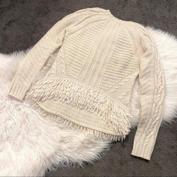 Ivory cable-knit sweater with fringe hem - Picture 4 of 6